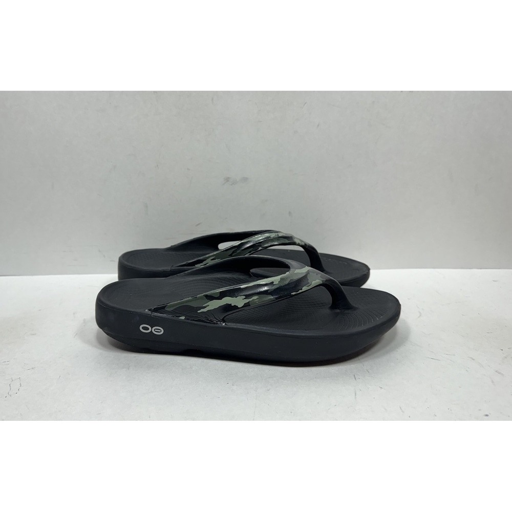 OOFOS Oolala Black Camo Women's Size 7 Flip Flop Thong Recovery Sandals‎